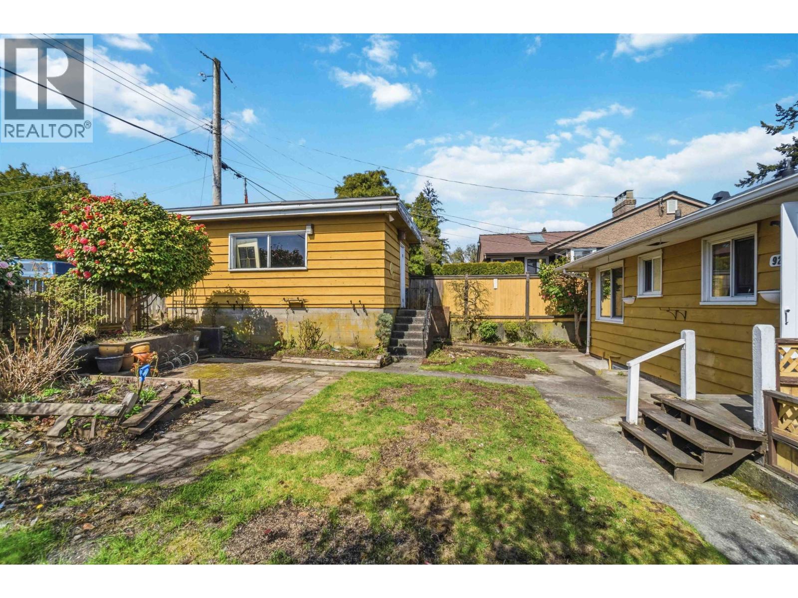 922 Surrey Street, New Westminster, British Columbia  V3L 4W2 - Photo 32 - R3107172