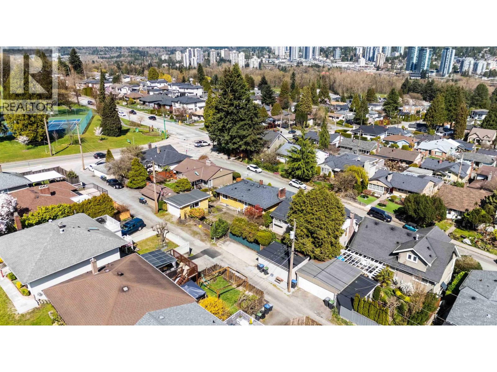 922 Surrey Street, New Westminster, British Columbia  V3L 4W2 - Photo 38 - R3107172