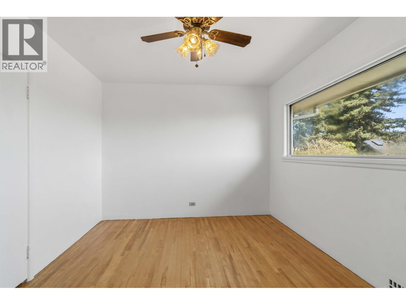 922 Surrey Street, New Westminster, British Columbia  V3L 4W2 - Photo 17 - R3107172