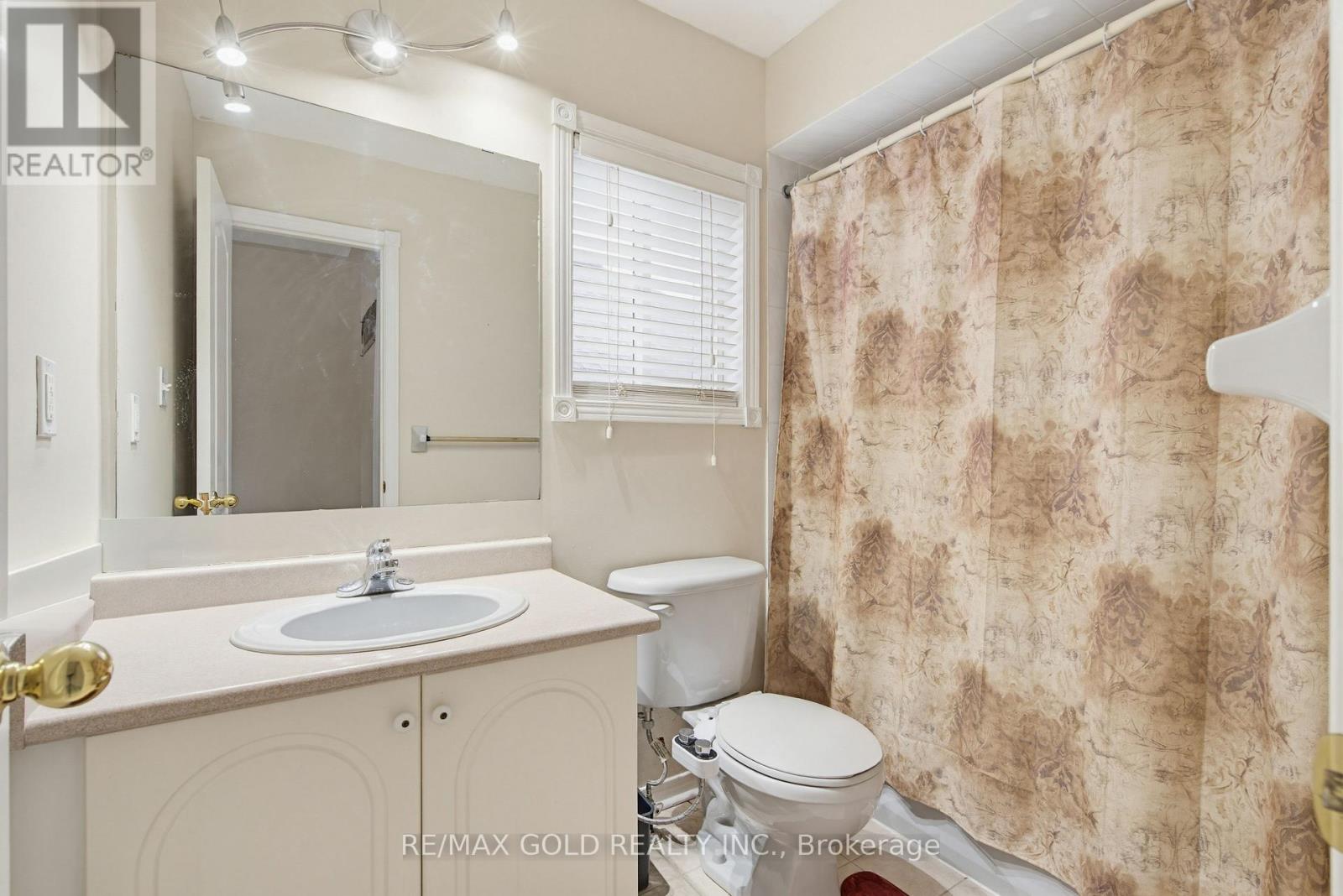 7 Sheepberry Terrace, Brampton, Ontario  L7A 2B6 - Photo 38 - W12981588