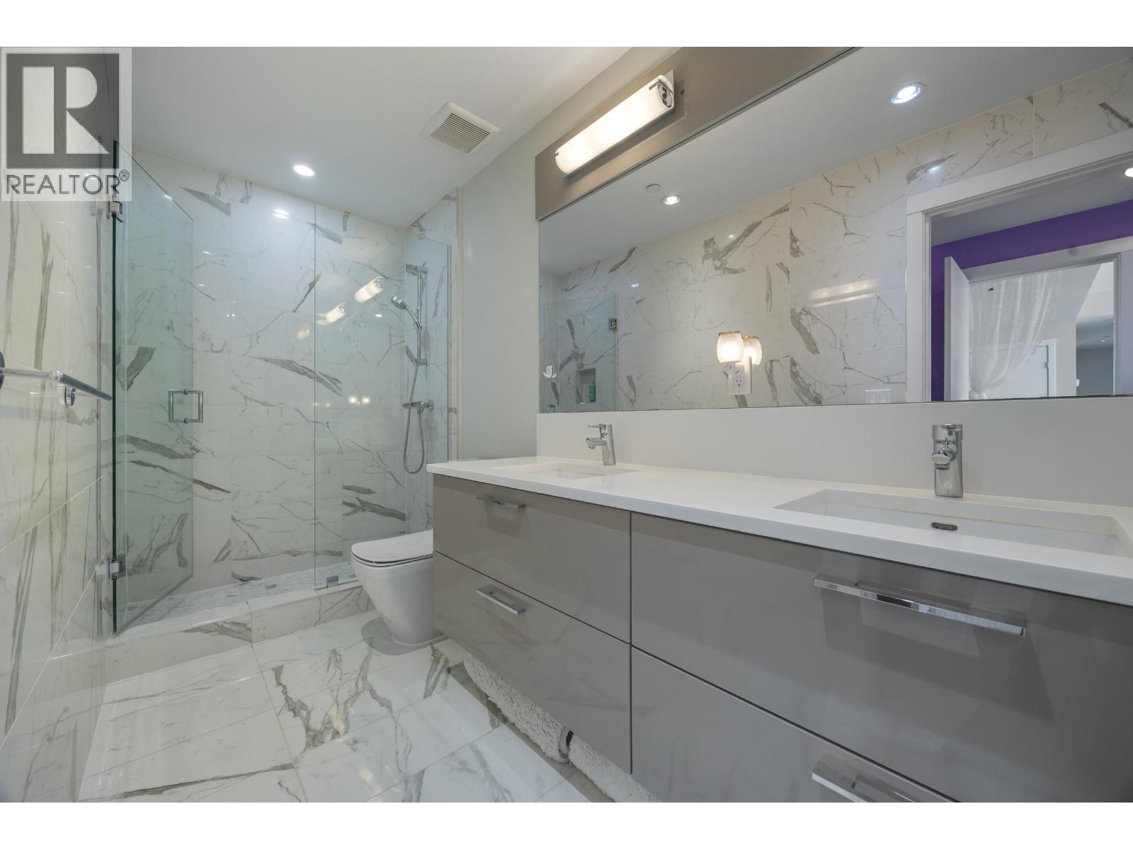 Ph4 4080 Yukon Street, Vancouver, British Columbia  V5Y 0L4 - Photo 10 - R3109205