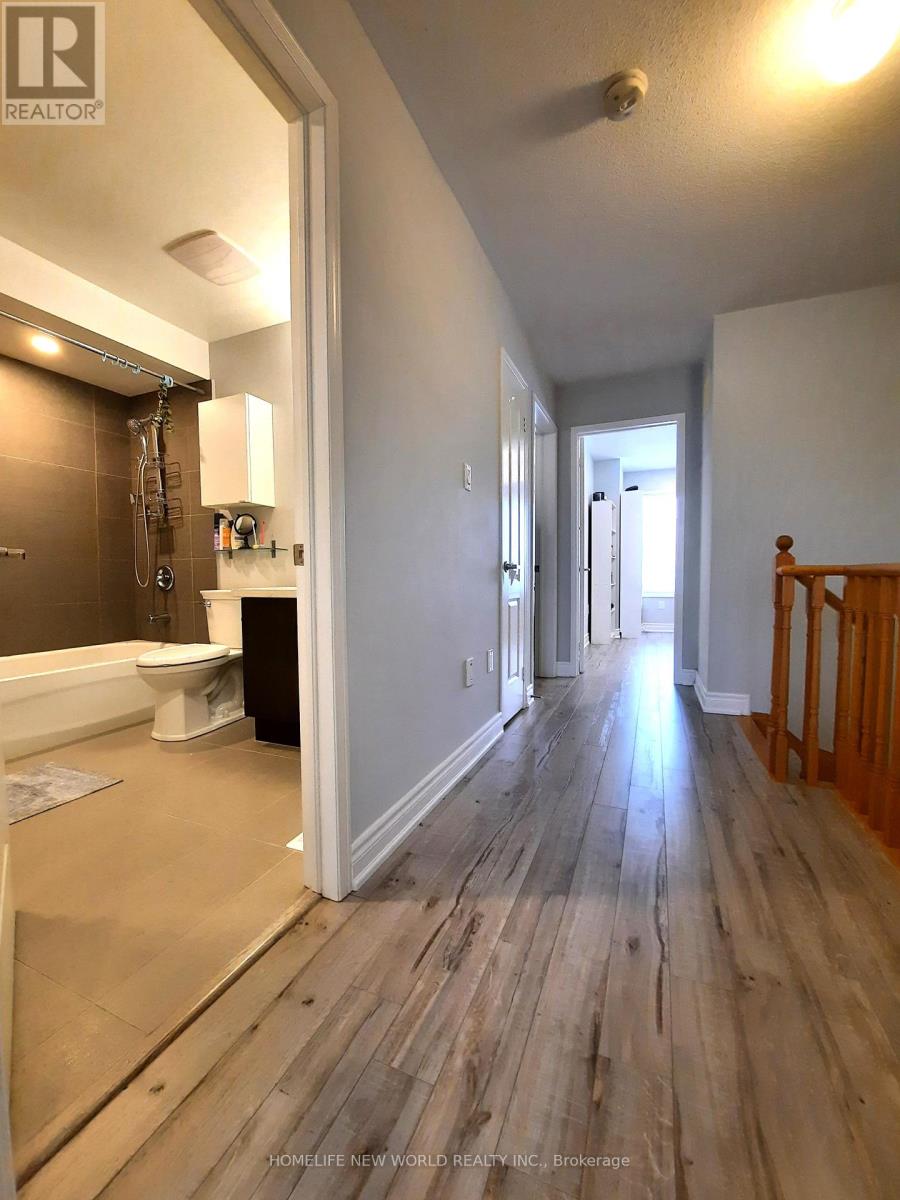 43 All Points Drive, Whitchurch-Stouffville, Ontario  L4A 0W5 - Photo 16 - N12987346