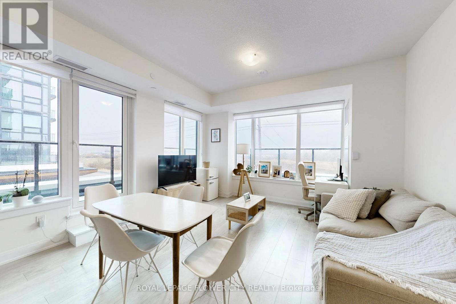 307 - 3220 William Coltson Avenue, Oakville, Ontario  L6H 7X9 - Photo 9 - W12987324