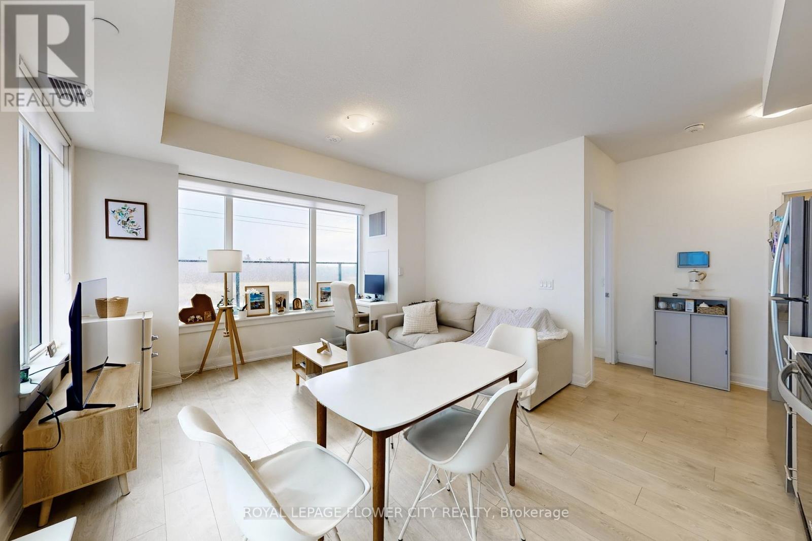 307 - 3220 William Coltson Avenue, Oakville, Ontario  L6H 7X9 - Photo 12 - W12987330