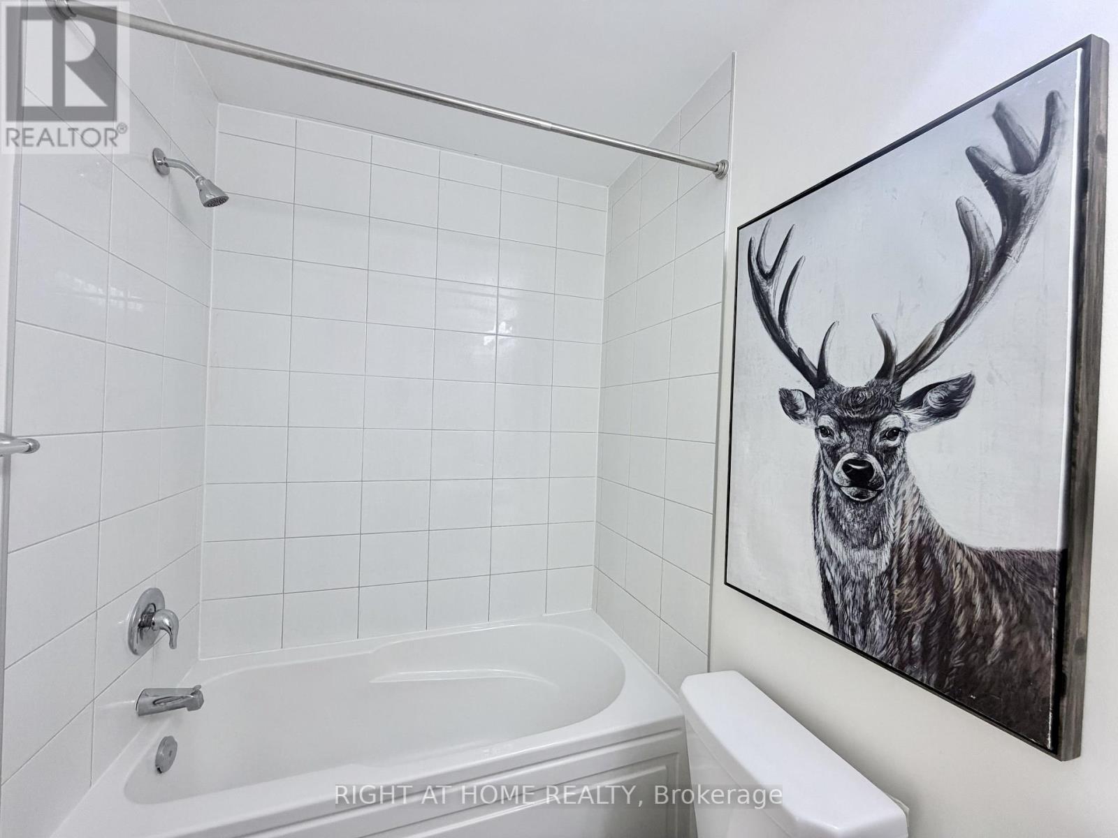 21 - 1222 Rose Way, Milton, Ontario  L9E 1P2 - Photo 34 - W12987392