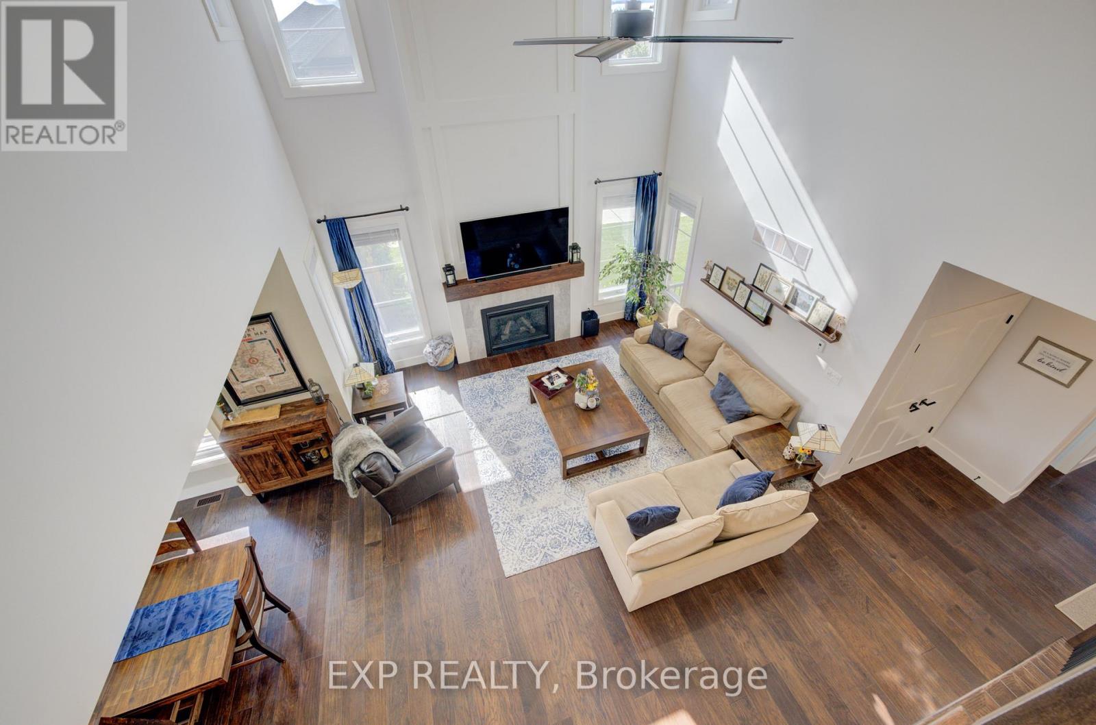 58 Carriage Crossing, Mapleton, Ontario  N0G 1P0 - Photo 32 - X12987340