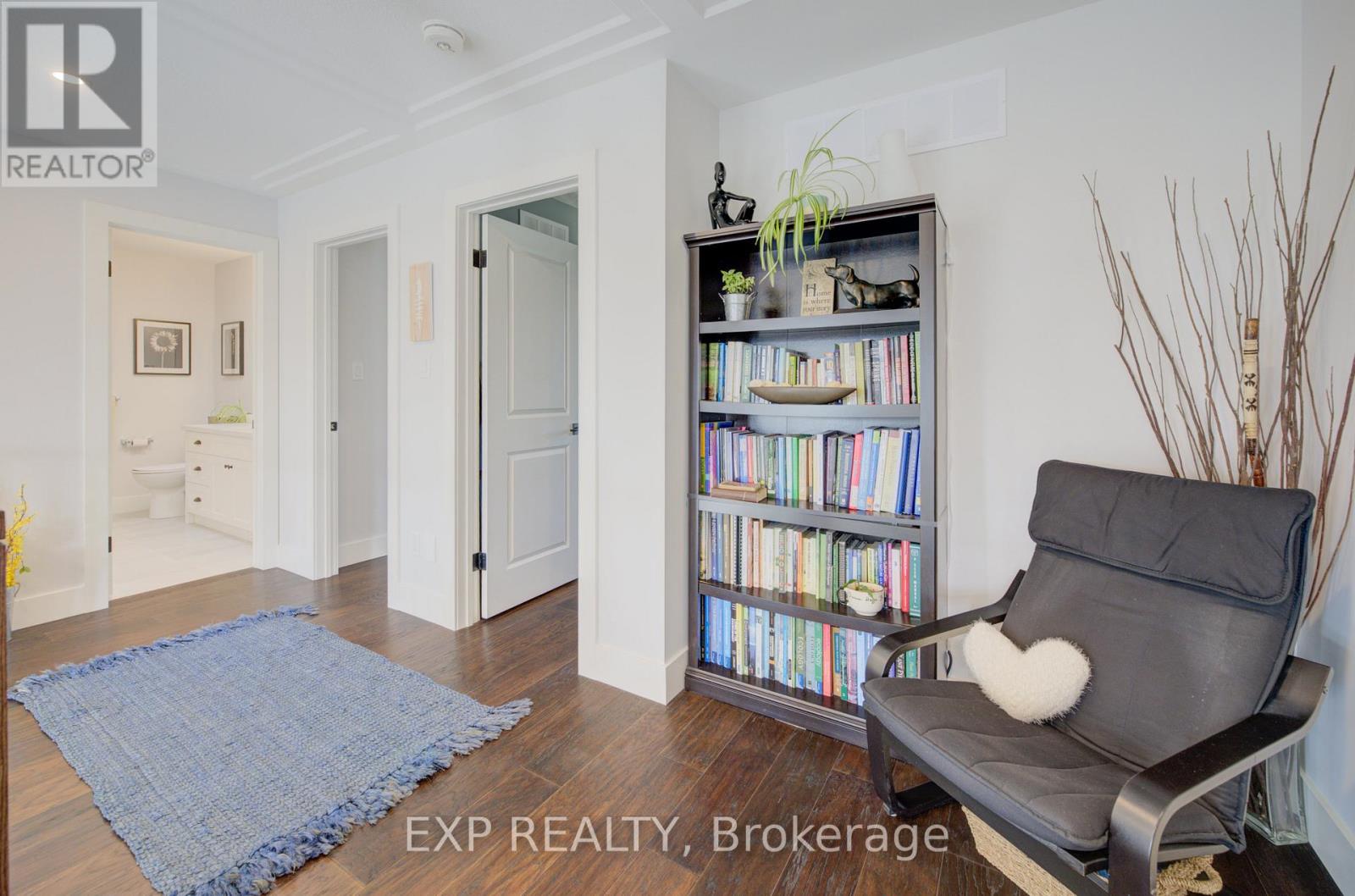 58 Carriage Crossing, Mapleton, Ontario  N0G 1P0 - Photo 34 - X12987340