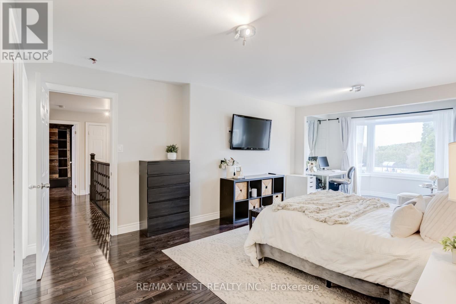 890 Wayne Drive, Newmarket, Ontario  L3Y 5T7 - Photo 28 - N12985360