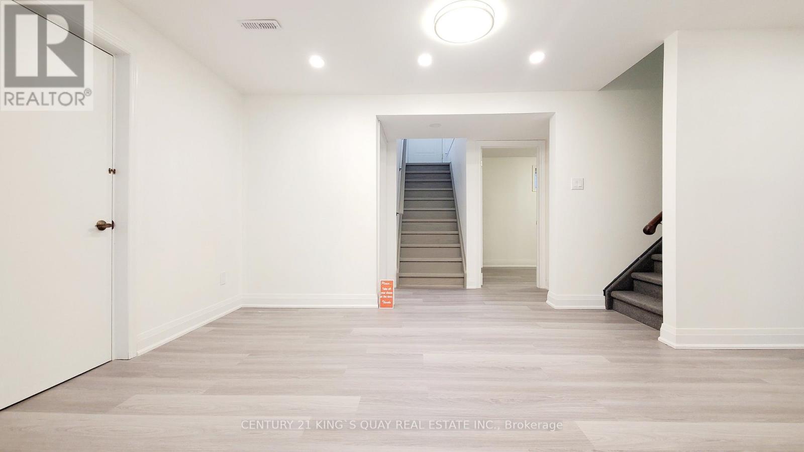 382 Raymerville Drive, Markham, Ontario  L3P 6M1 - Photo 5 - N12987156