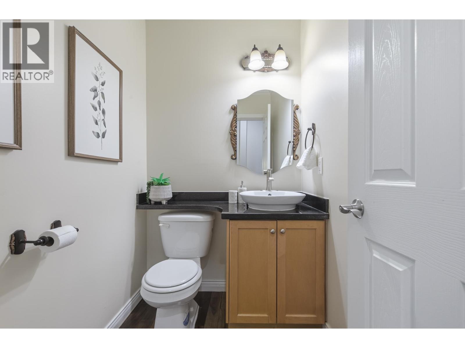 1737 Frances Street, Vancouver, British Columbia  V5L 1Z5 - Photo 12 - R3104365