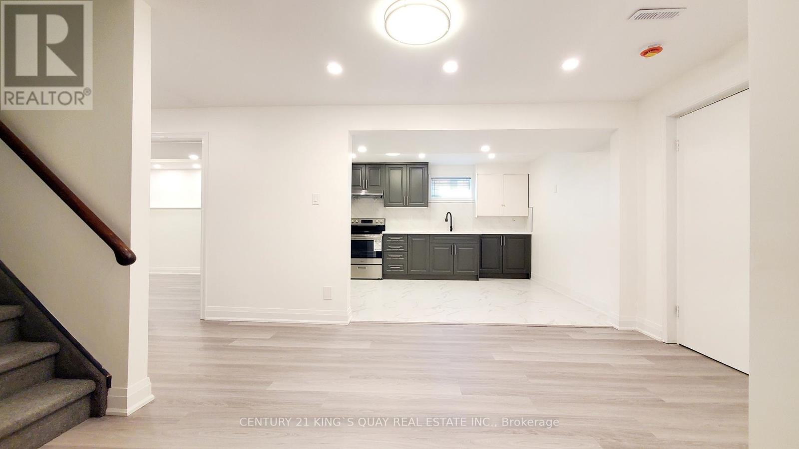 382 Raymerville Drive, Markham, Ontario  L3P 6M1 - Photo 4 - N12987156