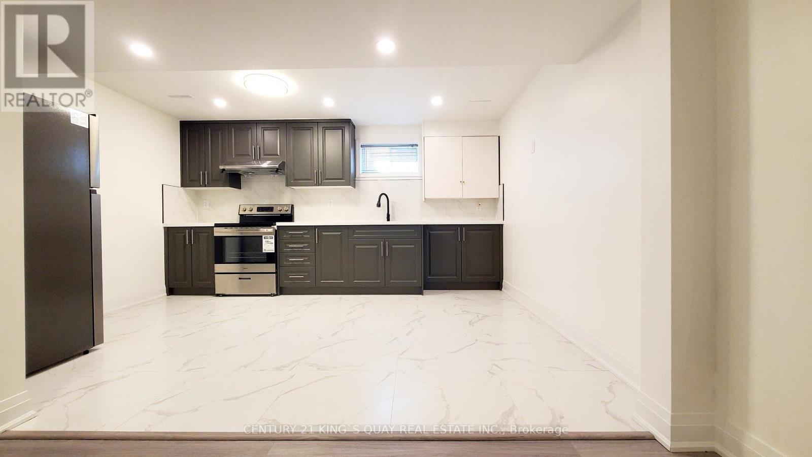 382 Raymerville Drive, Markham, Ontario  L3P 6M1 - Photo 6 - N12987156