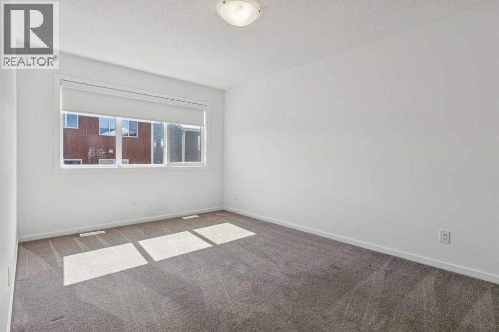 25 Yorkstone Row Sw, Calgary, Alberta  T2X 5H4 - Photo 20 - A2296058