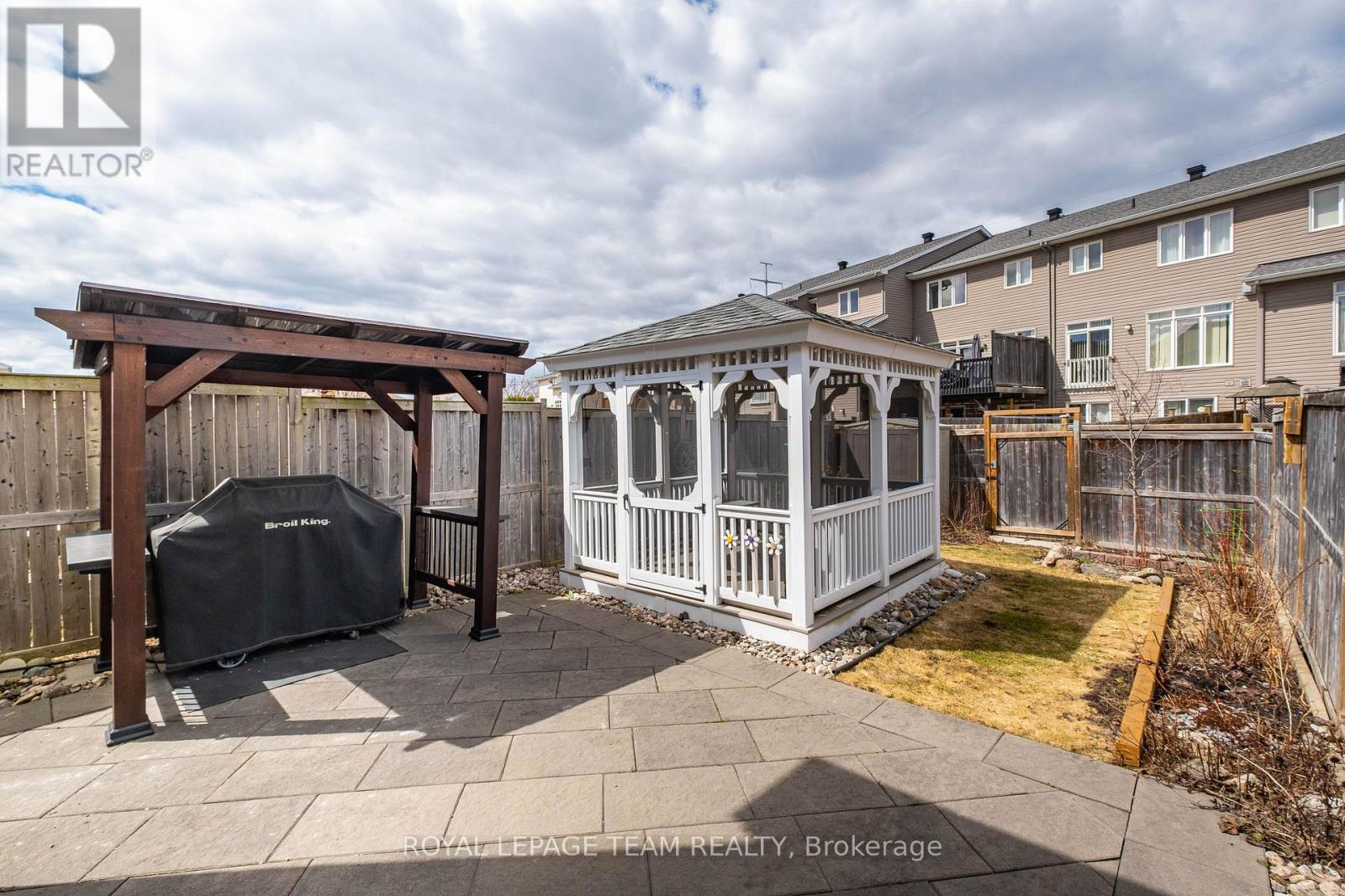 319 Kingbrook Drive, Ottawa, Ontario  K2M 0G1 - Photo 33 - X12985598