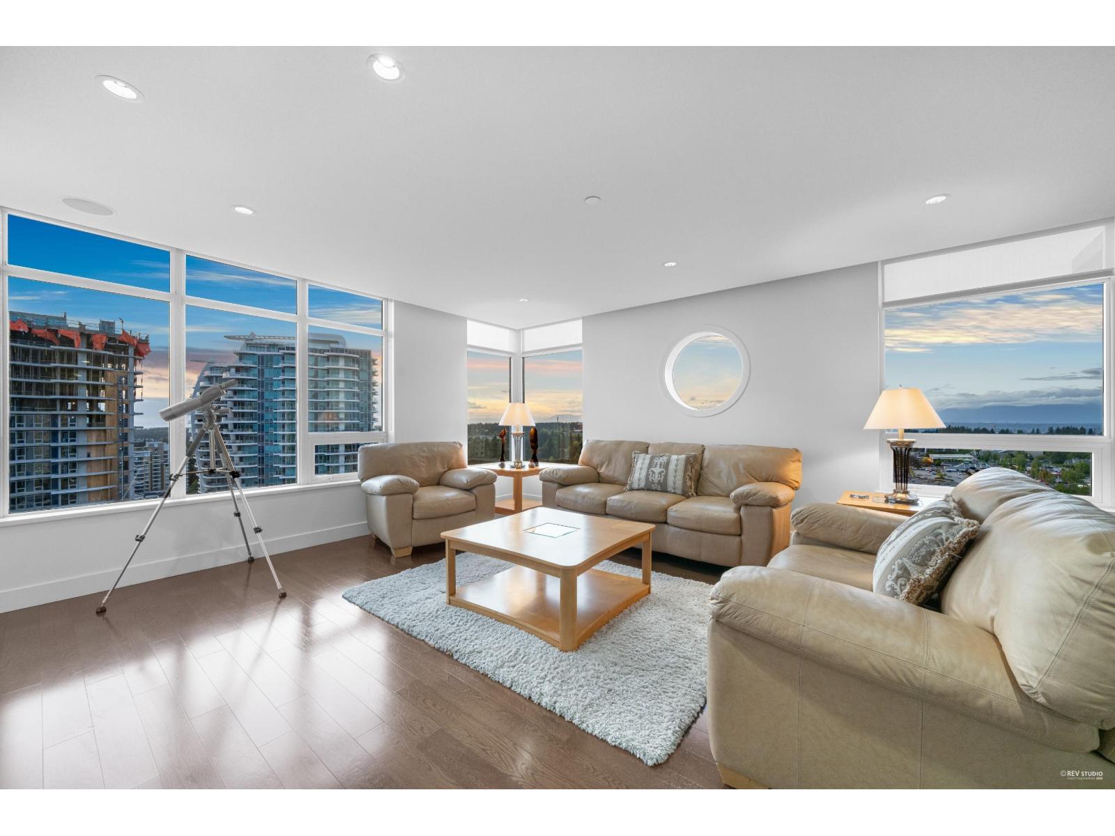 1904 15152 Russell Avenue, White Rock, British Columbia  V4B 0A3 - Photo 16 - R3109445