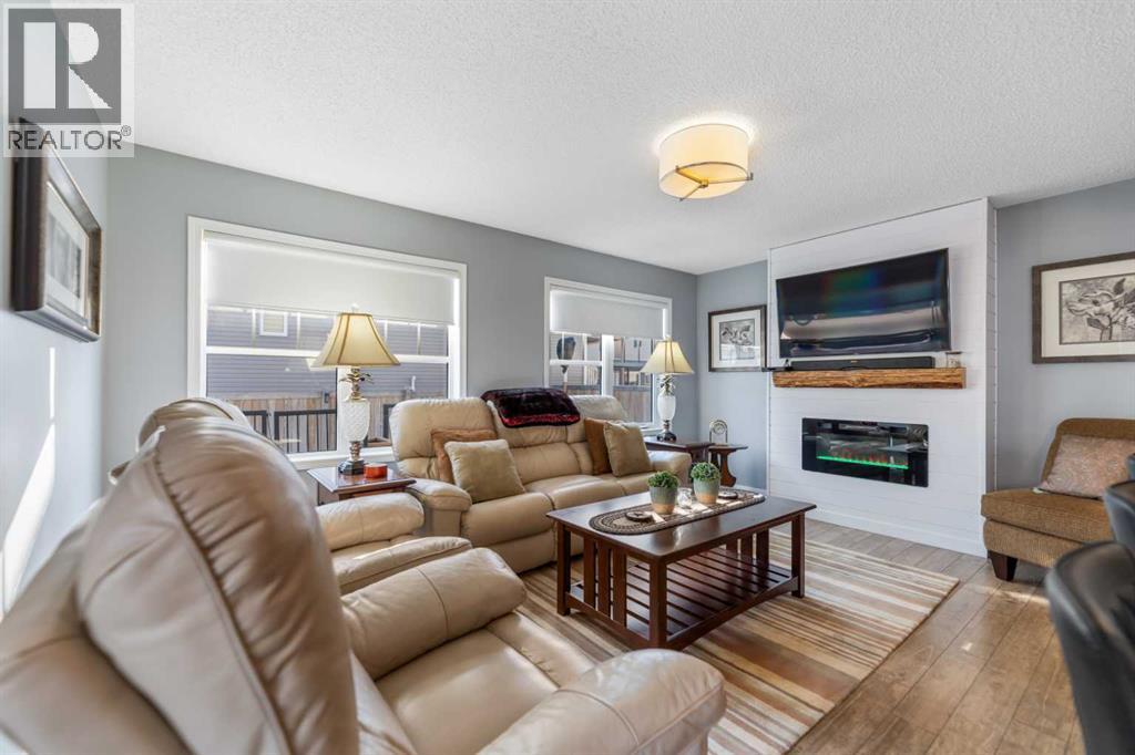 113 Osborne Rise Sw, Airdrie, Alberta  T4B 4A1 - Photo 11 - A2291075