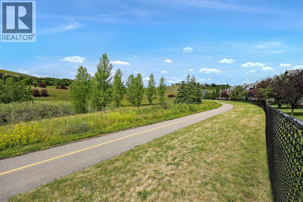 21 Chaparral Valley Gardens SE, Calgary, Alberta  T2X 0P8 - Photo 32 - A2299013