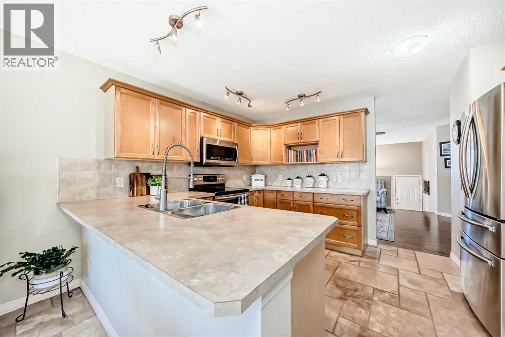 355 Ranch Ridge Court, Strathmore, Alberta  T1P 1A6 - Photo 7 - A2300607