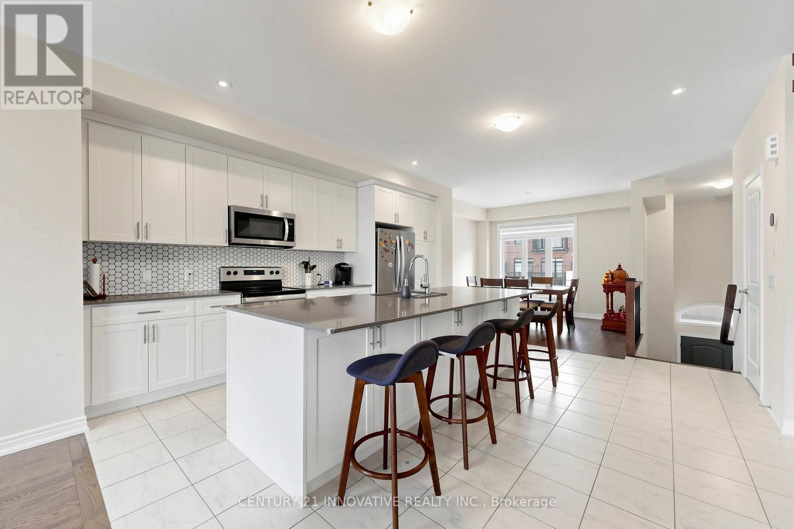 24 Icemaker Way, Whitby, Ontario  L1P 0L5 - Photo 12 - E12987394