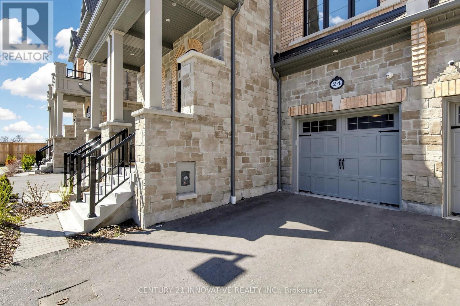 24 Icemaker Way, Whitby, Ontario  L1P 0L5 - Photo 5 - E12987394