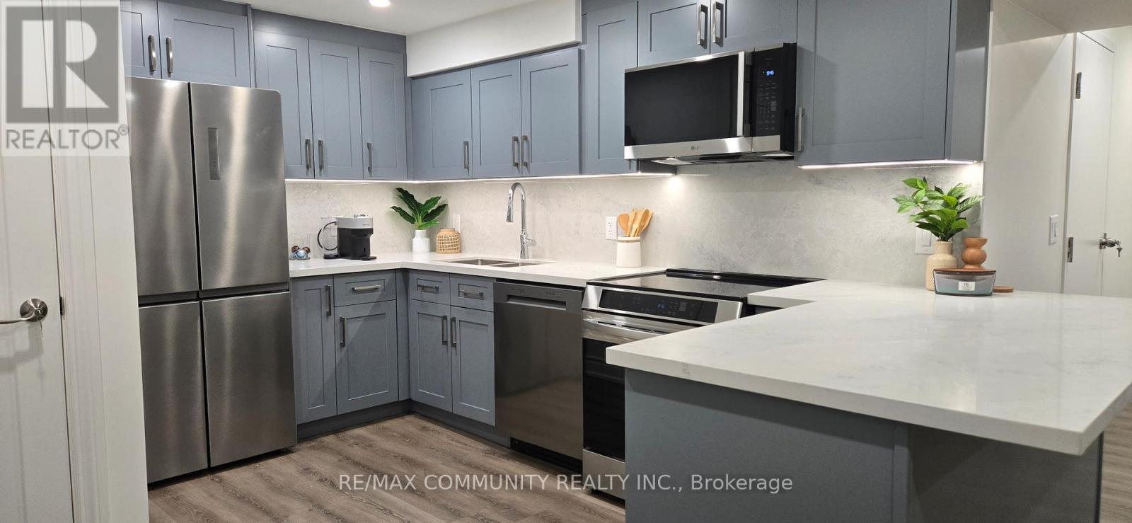 77 Windrush Trail, Toronto, Ontario  M1C 3Z9 - Photo 4 - E12987416