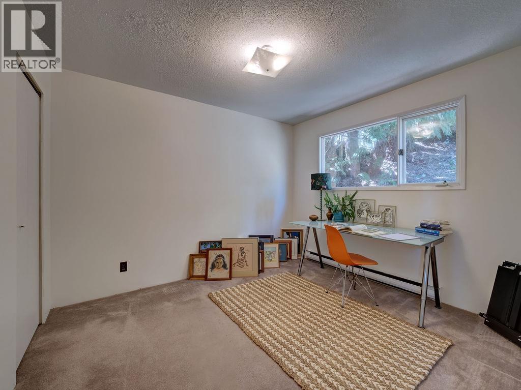 1175 Marine Drive, Gibsons, British Columbia  V0N 1V1 - Photo 29 - R3110116