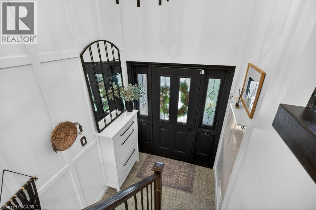 71 Nelson Street, Waterdown, Ontario  L0R 2H0 - Photo 4 - 40817327