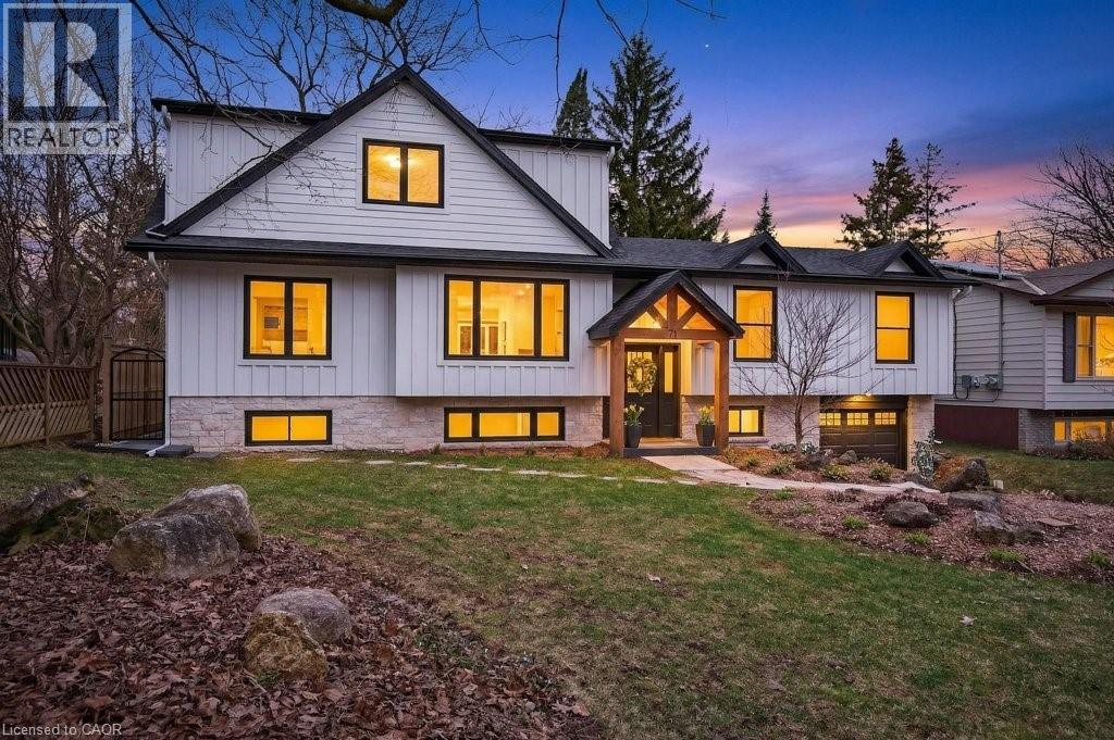 71 Nelson Street, Waterdown, Ontario  L0R 2H0 - Photo 2 - 40817327