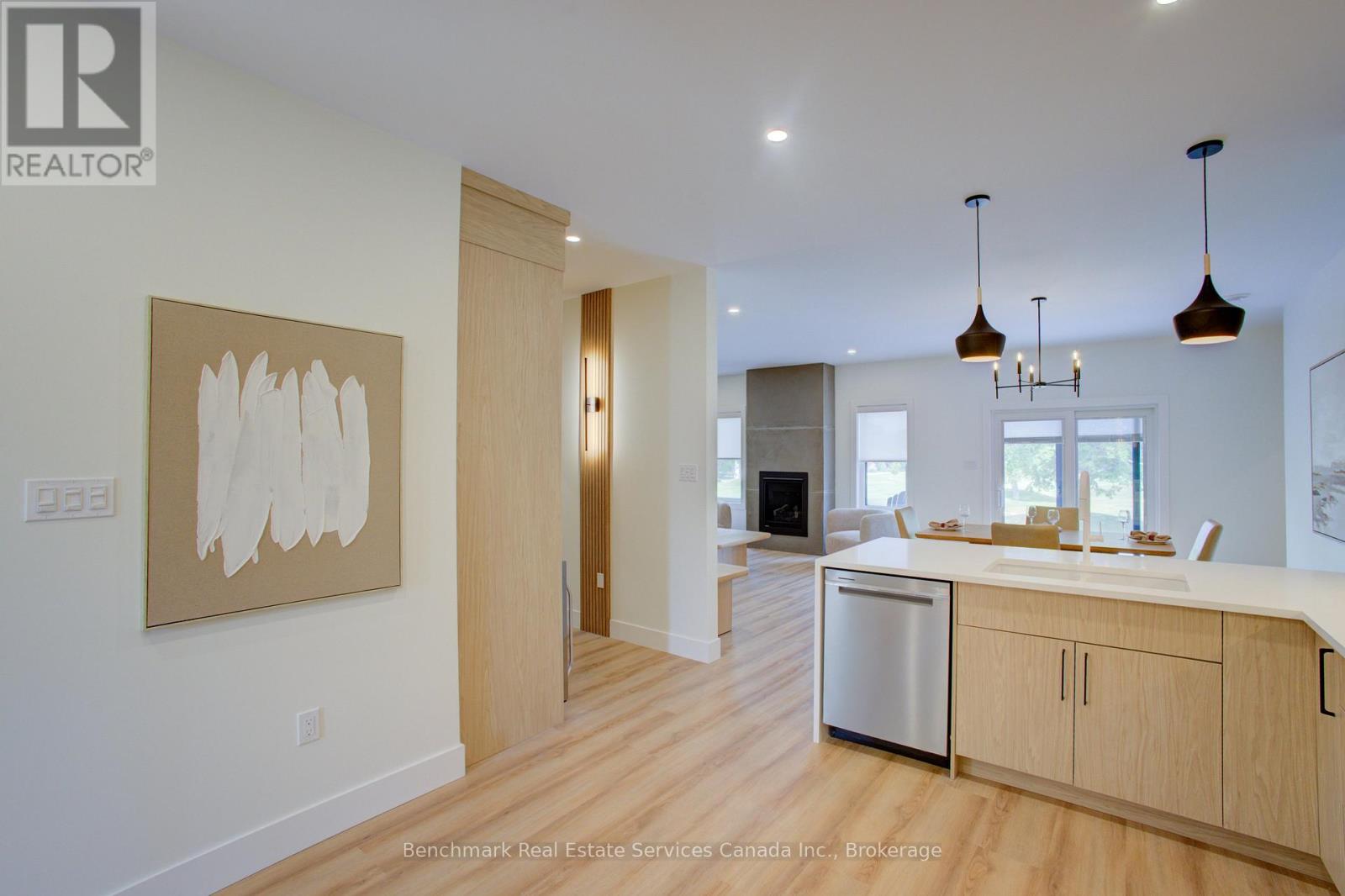 26 - 1182 Queen Street, Kincardine, Ontario  N2Z 1G4 - Photo 6 - X12987398