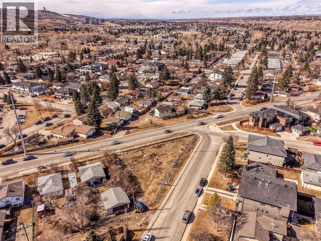 1928 Home Road Nw, Calgary, Alberta  T1X 0Y4 - Photo 8 - A2295227