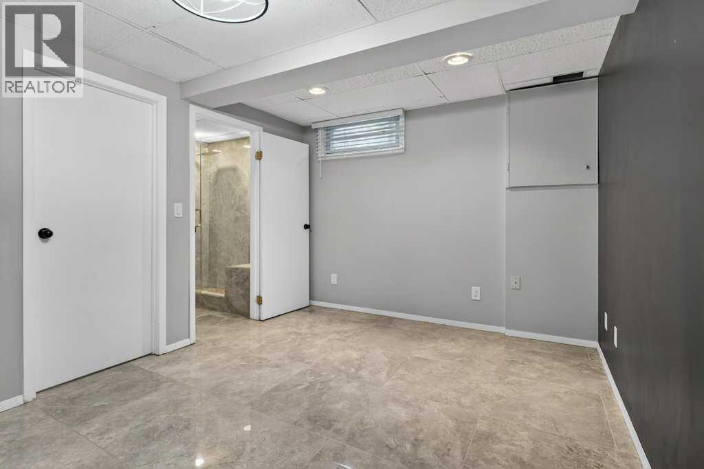 425 Woodland Crescent SE, Calgary, Alberta  T2J 1J7 - Photo 33 - A2296843