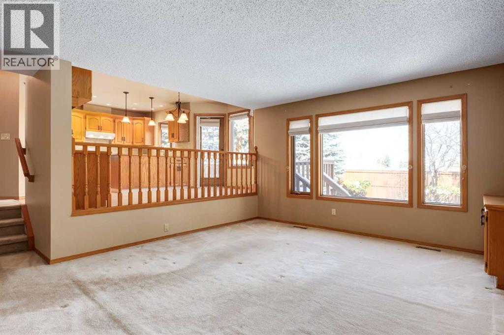 55 Oakmount Court Sw, Calgary, Alberta  T2V 5B9 - Photo 15 - A2297656