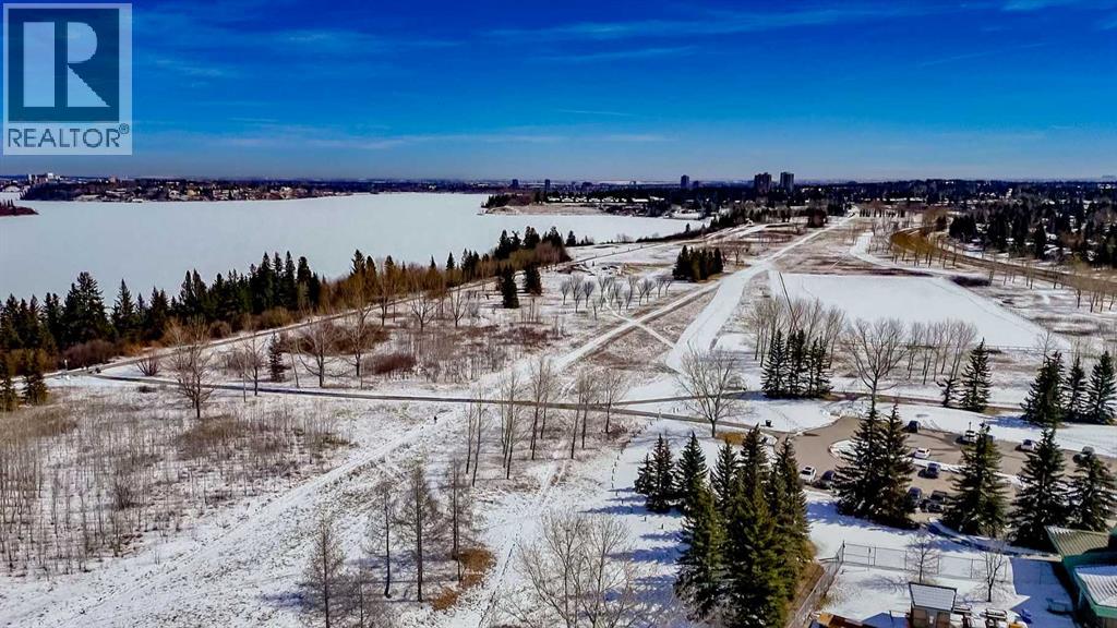 55 Oakmount Court Sw, Calgary, Alberta  T2V 5B9 - Photo 35 - A2297656