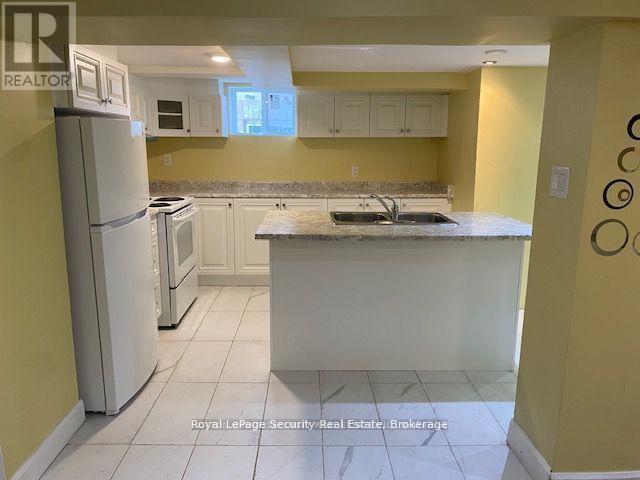 Basement - 162 Donald Avenue, Toronto, Ontario  M6M 1K4 - Photo 6 - W12593718