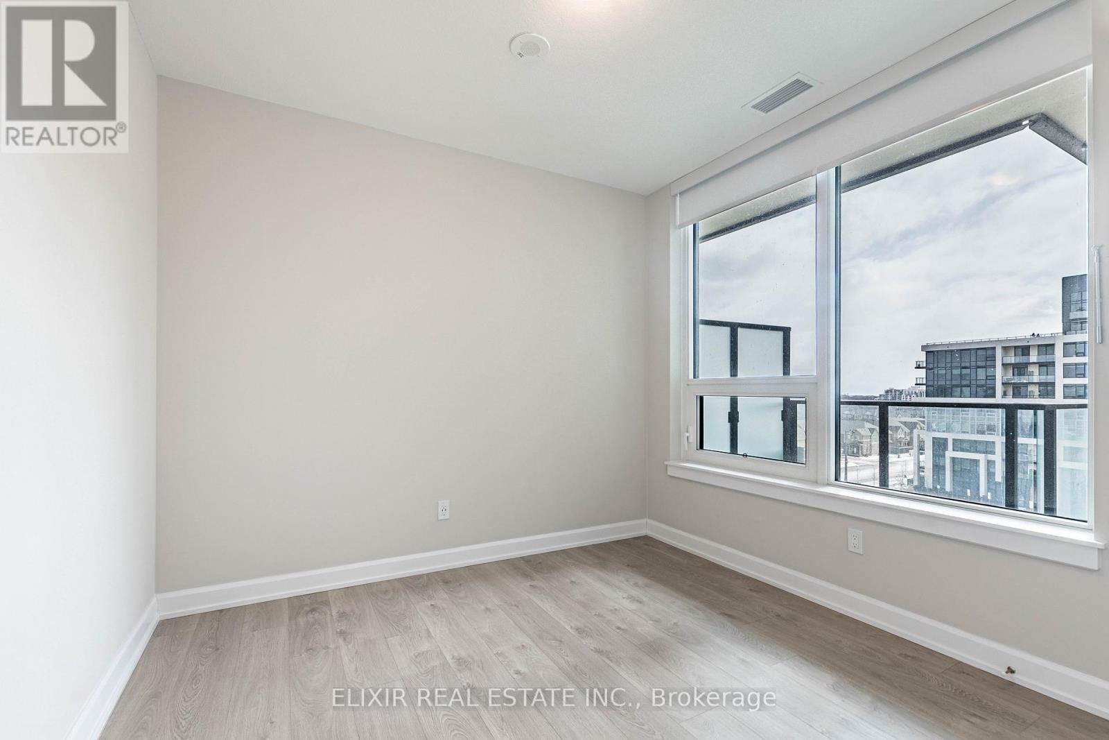 601 - 3220 William Coltson Avenue, Oakville, Ontario  L6H 7X9 - Photo 18 - W12987424