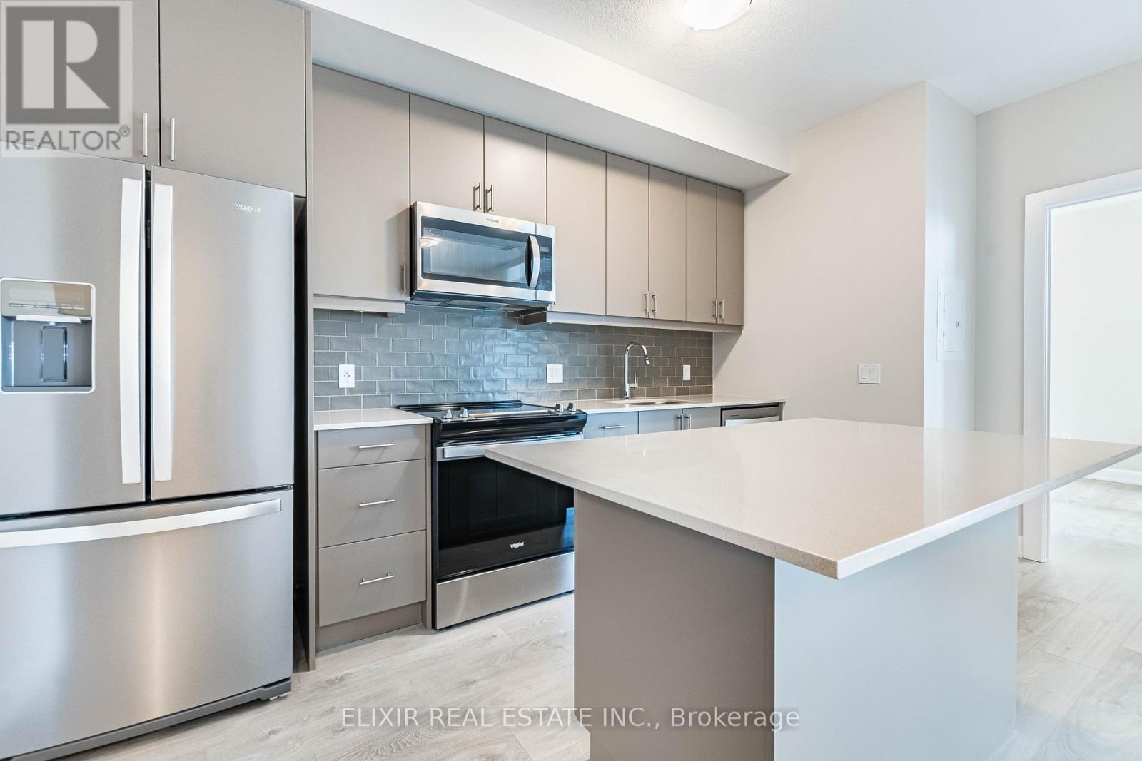 601 - 3220 William Coltson Avenue, Oakville, Ontario  L6H 7X9 - Photo 8 - W12987424