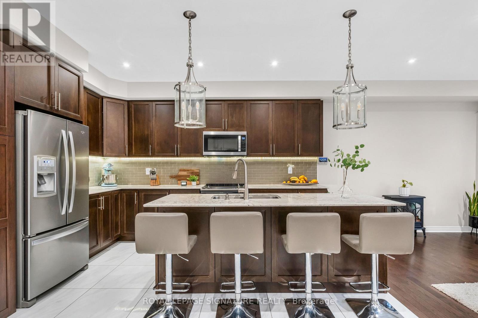 21 Fresnel Road S, Brampton, Ontario  L7A 4Z2 - Photo 13 - W12987438