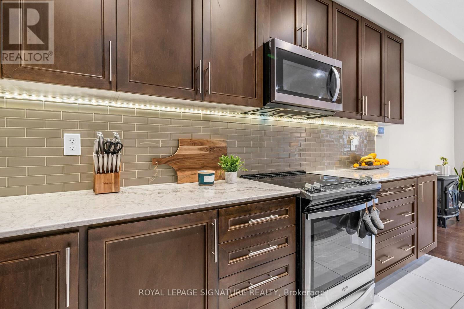 21 Fresnel Road S, Brampton, Ontario  L7A 4Z2 - Photo 14 - W12987438