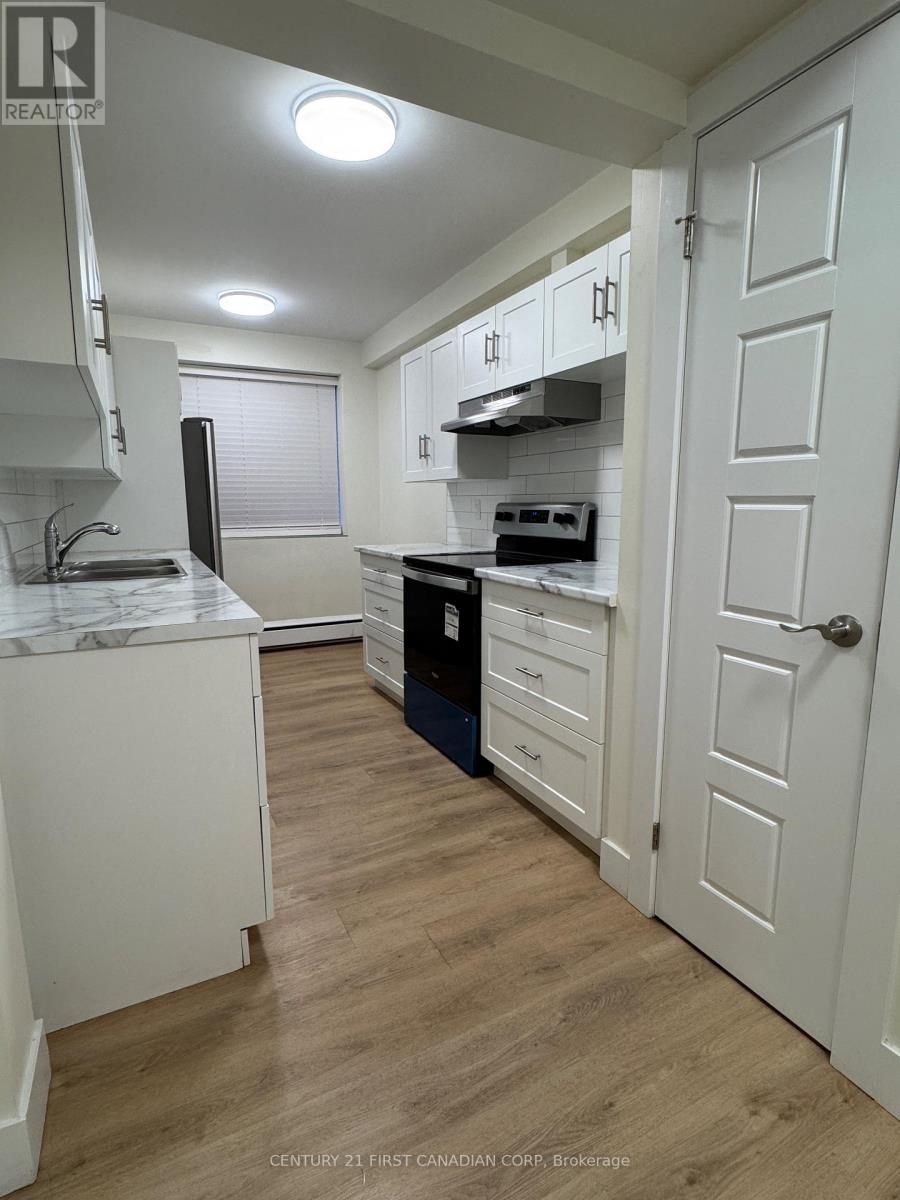 108 - 75 High Street, London South, Ontario  N6C 4J8 - Photo 2 - X12741084