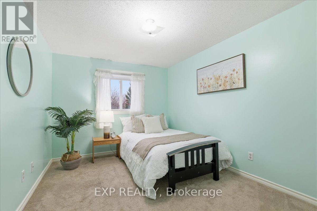 56 Rushbrook Drive, Kitchener, Ontario  N2E 3C9 - Photo 19 - X12987402