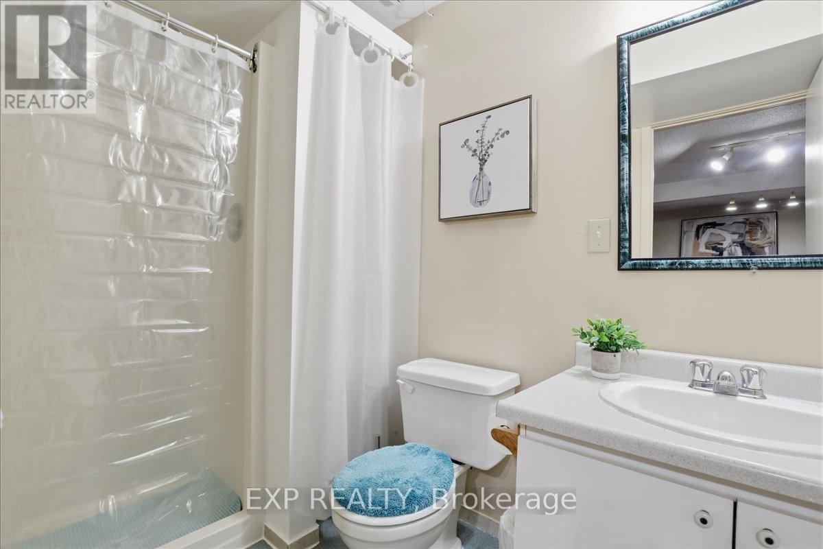 56 Rushbrook Drive, Kitchener, Ontario  N2E 3C9 - Photo 24 - X12987402