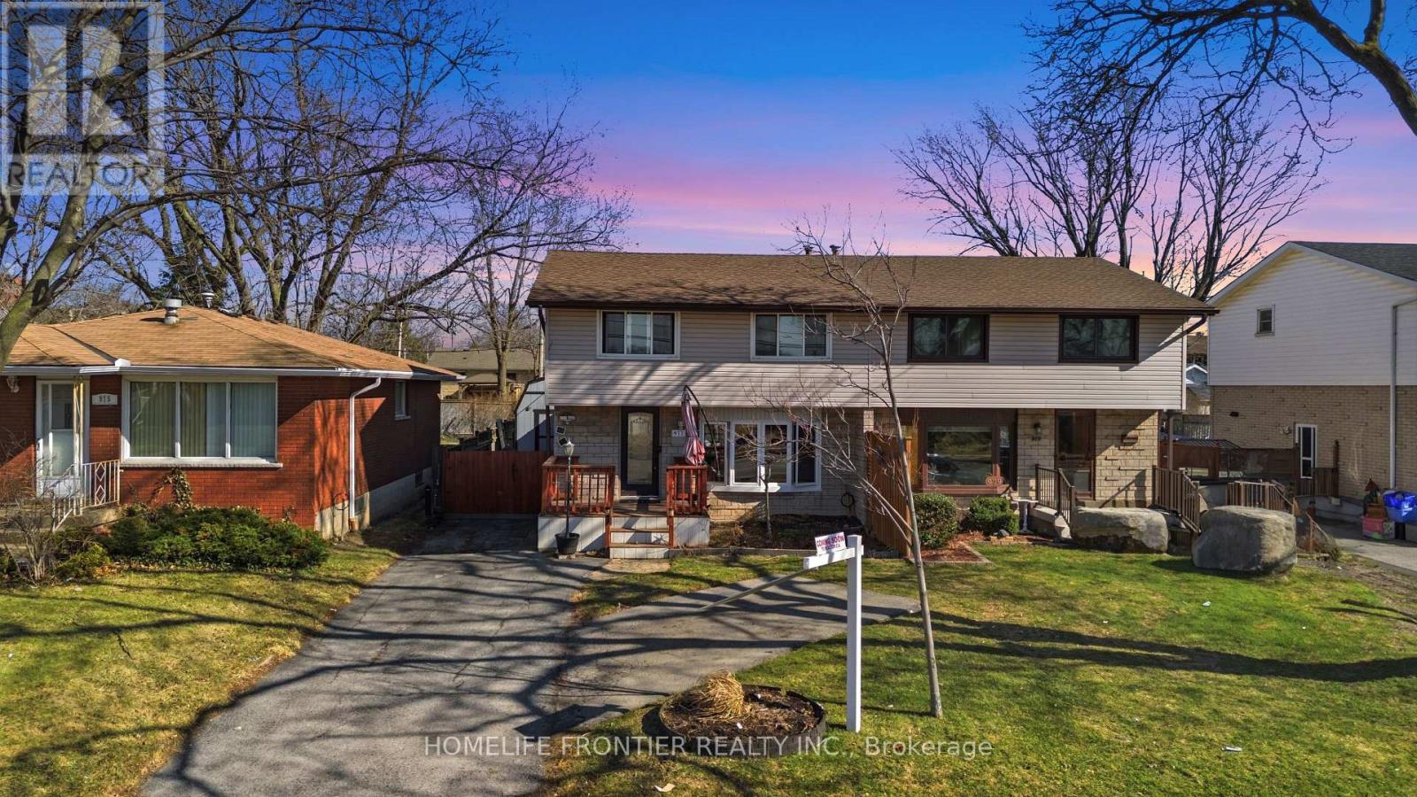 977 UPPER WELLINGTON STREET, Hamilton, Ontario