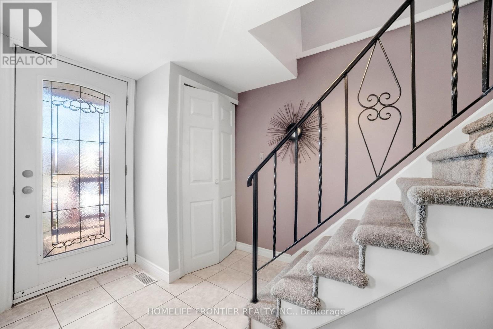 977 Upper Wellington Street, Hamilton, Ontario  L9A 3S4 - Photo 5 - X12987414