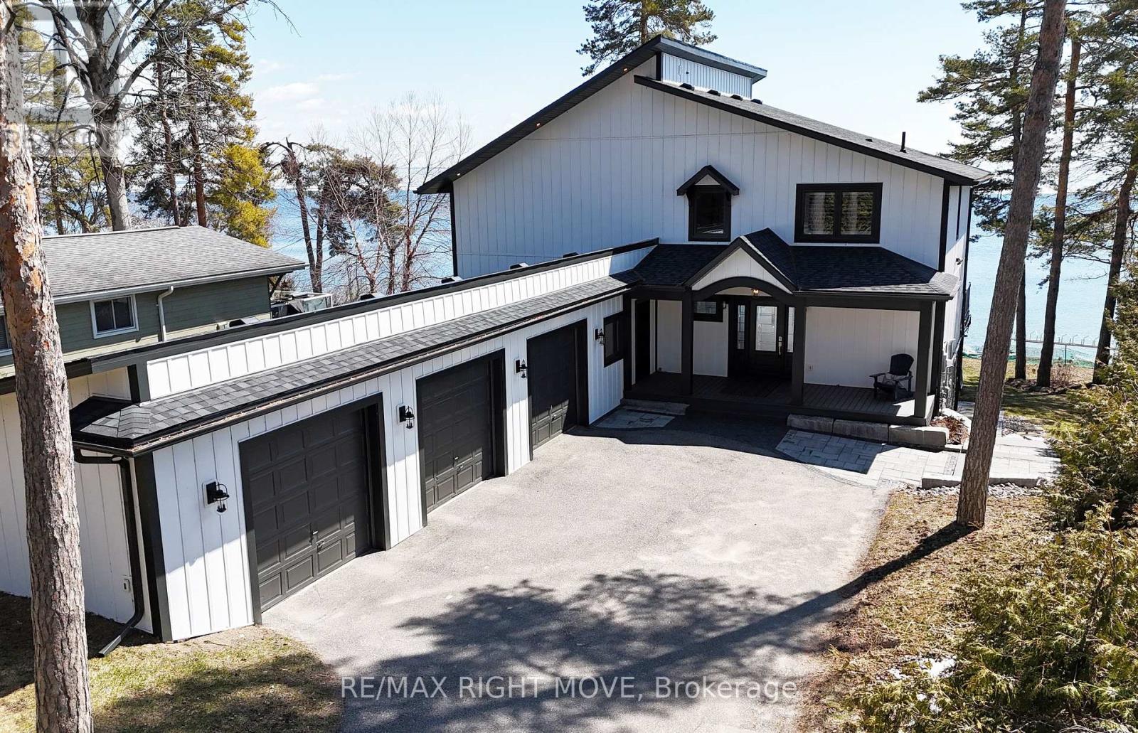 1189 Woodland Drive, Oro-Medonte, Ontario  L3V 0R8 - Photo 2 - S12885716
