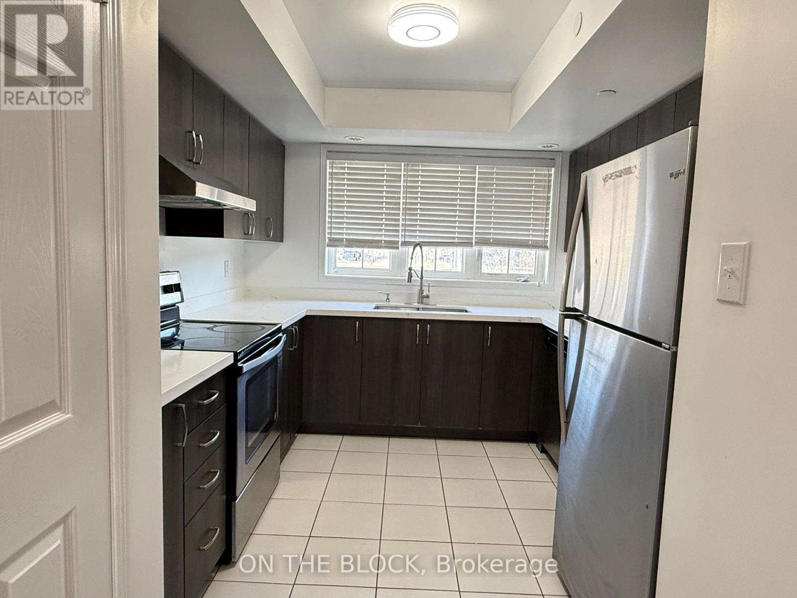 2530 Rosedrop Path, Oshawa, Ontario  L1L 0L1 - Photo 12 - E12958160