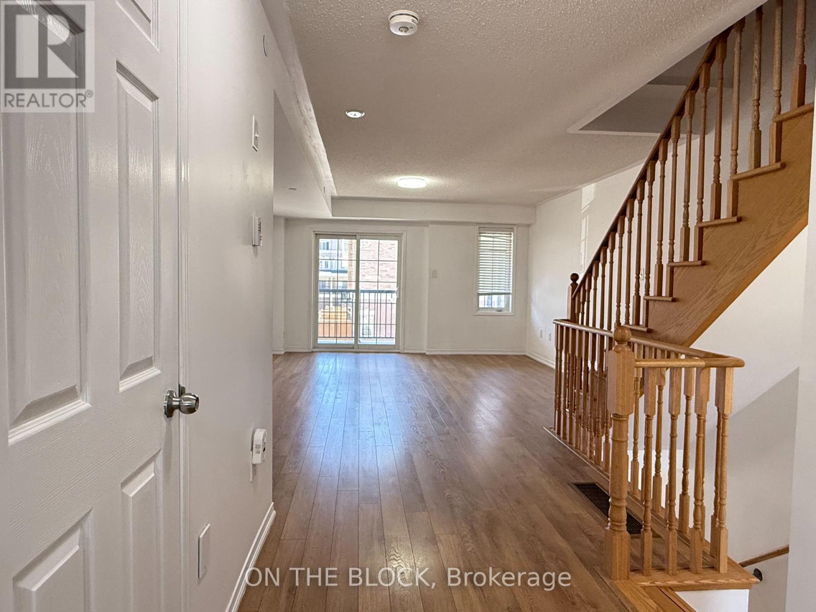 2530 Rosedrop Path, Oshawa, Ontario  L1L 0L1 - Photo 13 - E12958160