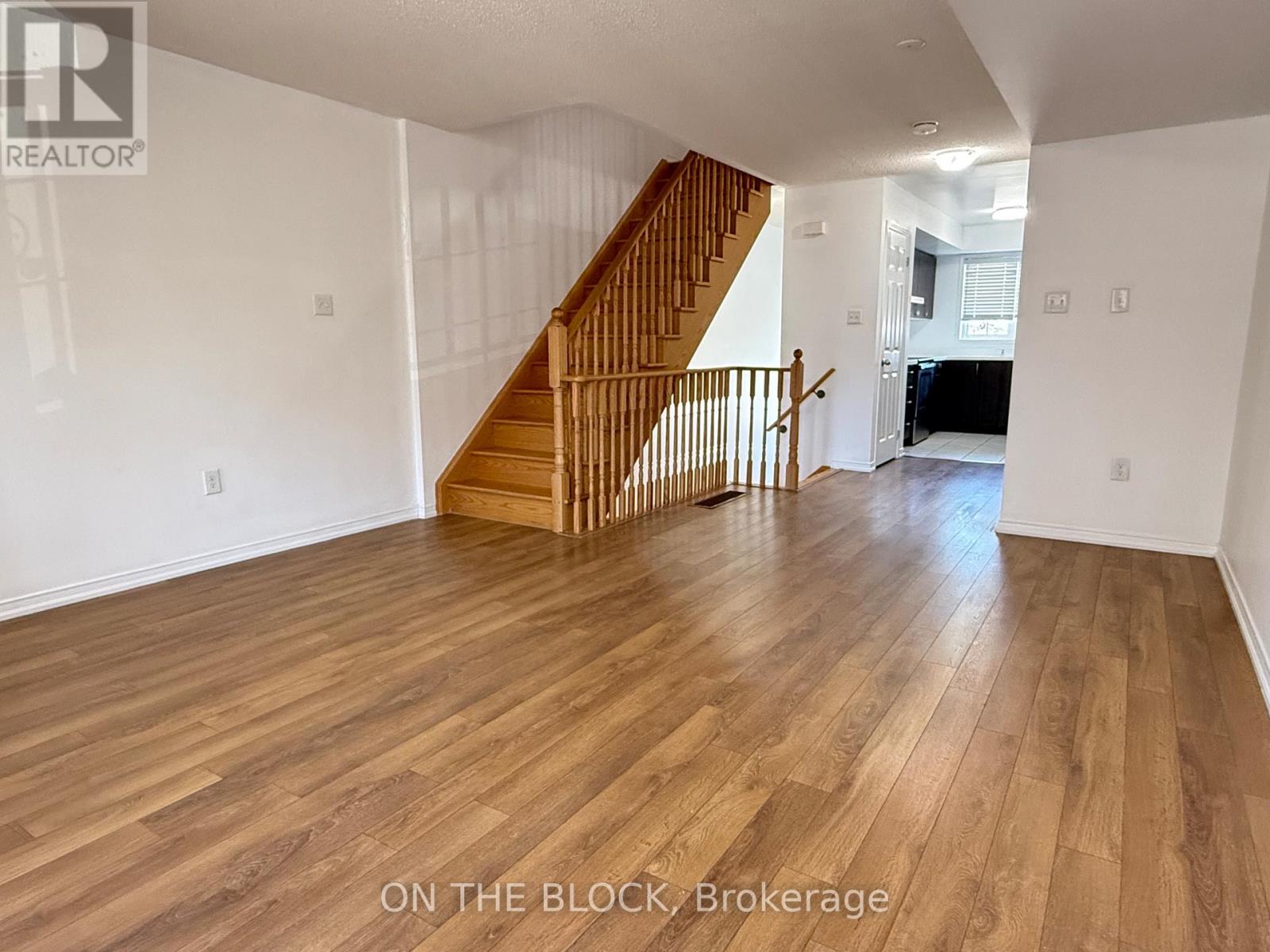 2530 Rosedrop Path, Oshawa, Ontario  L1L 0L1 - Photo 4 - E12958160