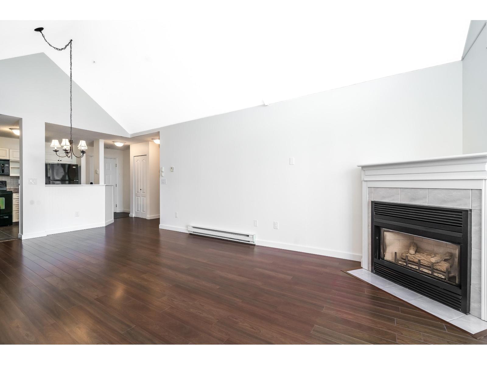 401 45520 Knight Road, Sardis West Vedder, Chilliwack, British Columbia  V2R 3Z2 - Photo 8 - R3107208