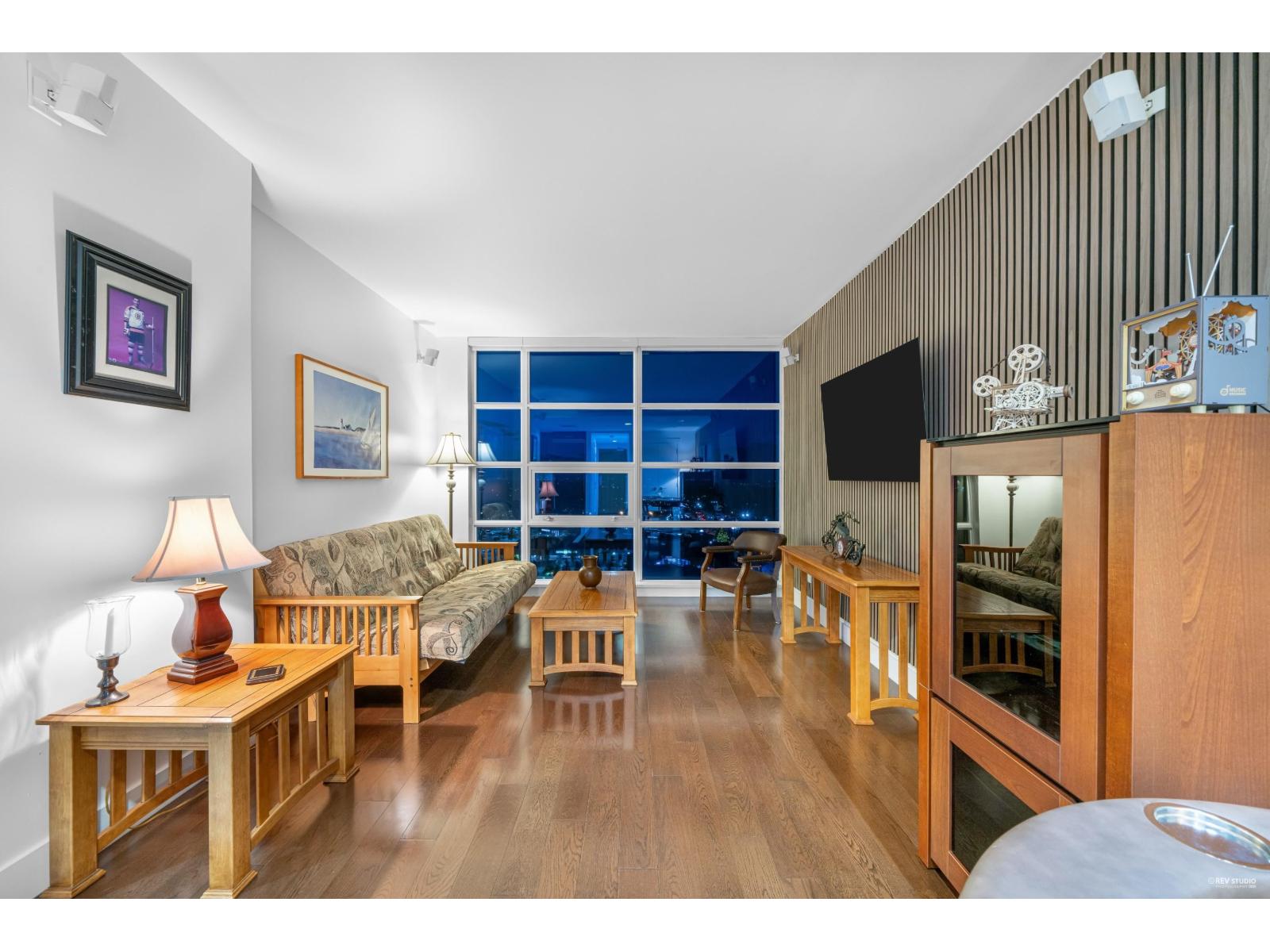 1905 15152 Russell Avenue, White Rock, British Columbia  V4B 0A3 - Photo 9 - R3108483