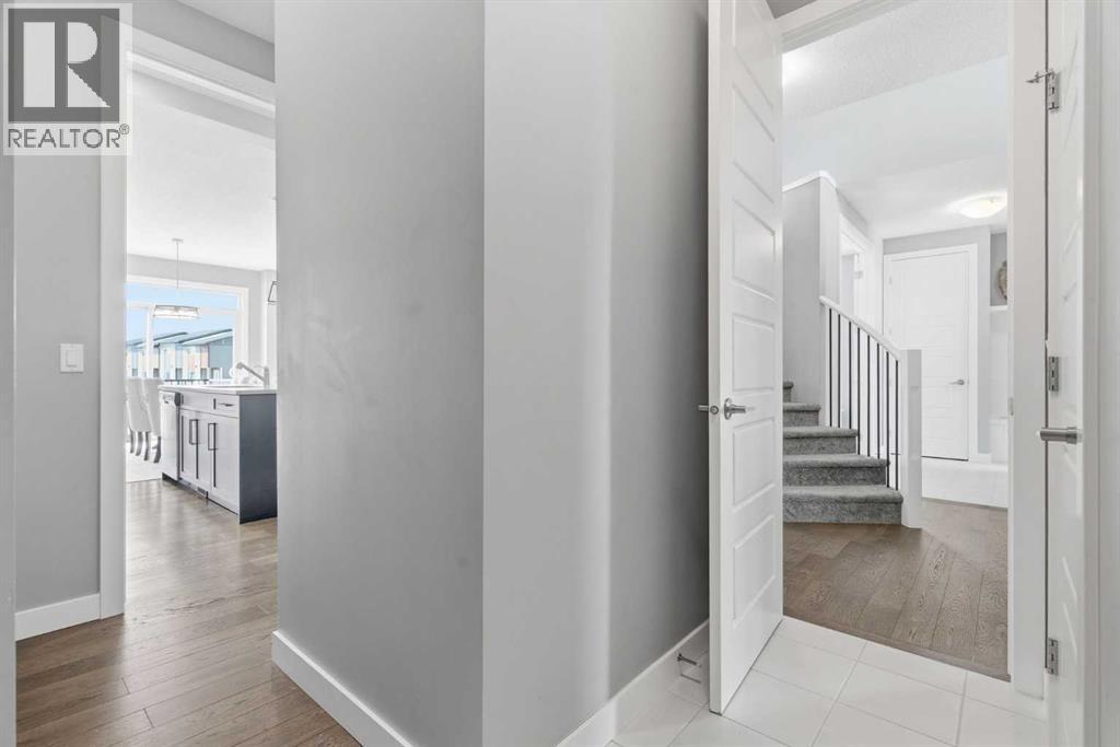 12 Ranchers Bay, Okotoks, Alberta  T1S 0P2 - Photo 17 - A2297121